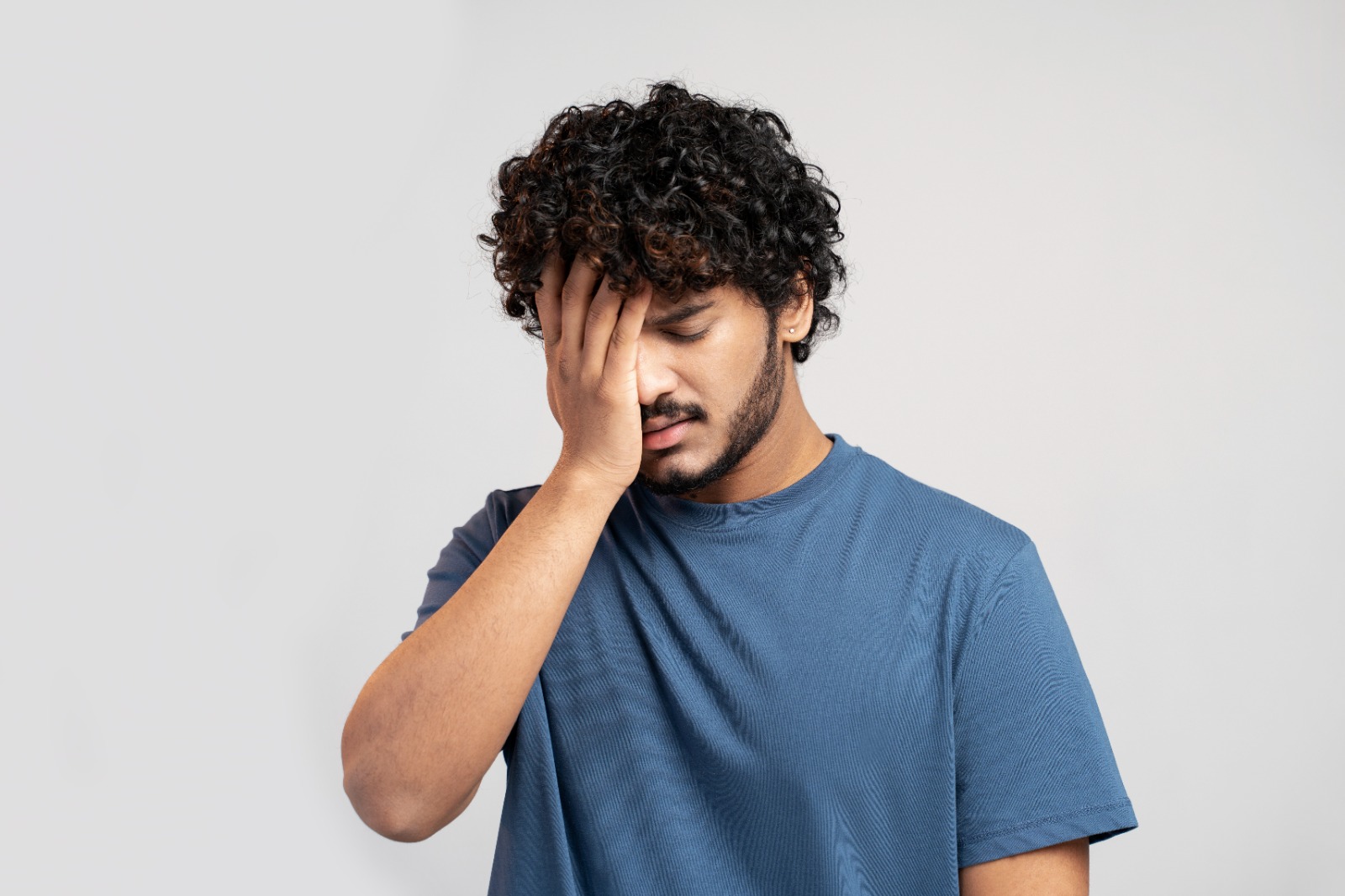 Migraine - Treatment, Types & Symptoms